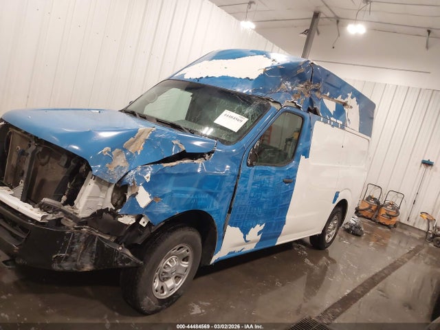 Nissan Nv Sv V8