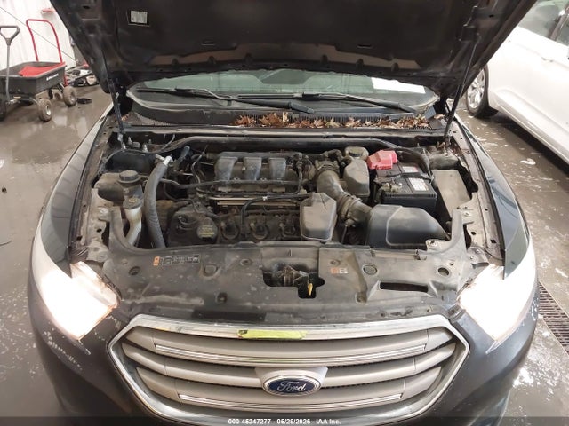 Ford Taurus Sel