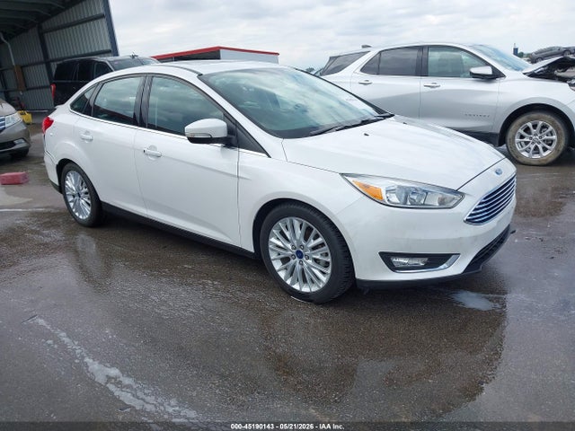 Salvage Ford Focus Image