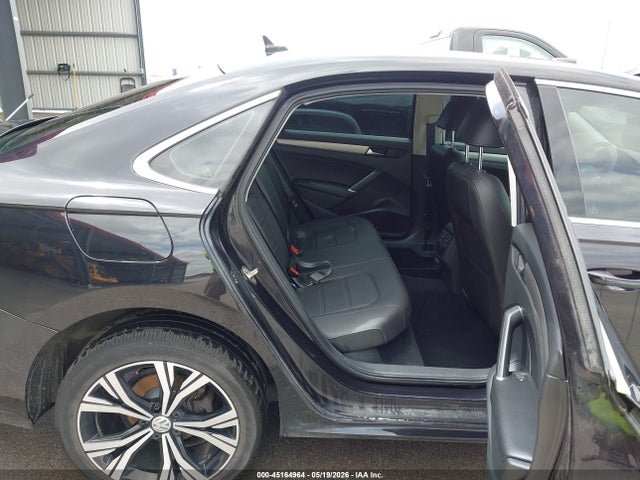 Volkswagen Passat 2.0t Se
