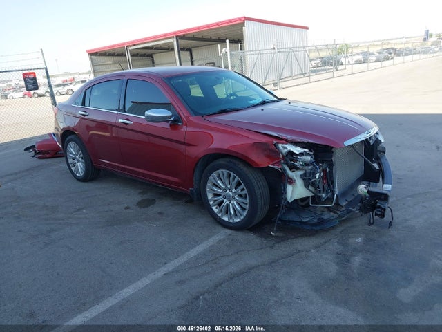 Salvage Chrysler 200 Image