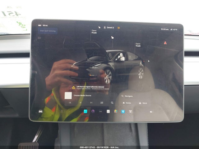 Tesla Model Y Long Range Dual Motor All-wheel Drive