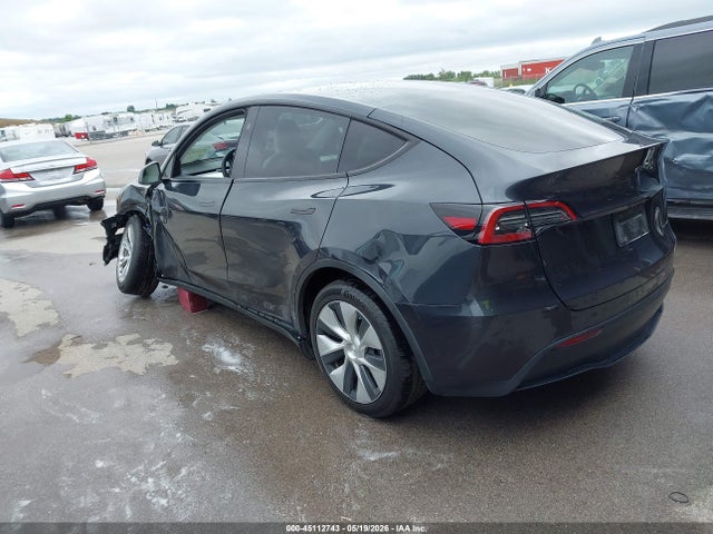 Tesla Model Y Long Range Dual Motor All-wheel Drive