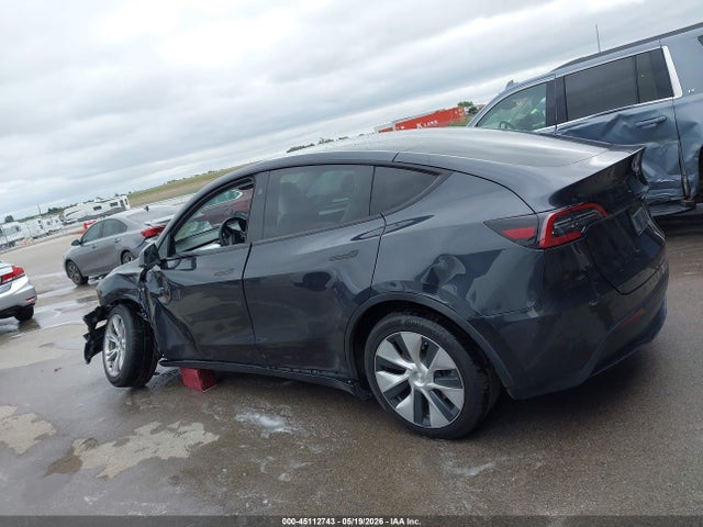 Tesla Model Y Long Range Dual Motor All-wheel Drive