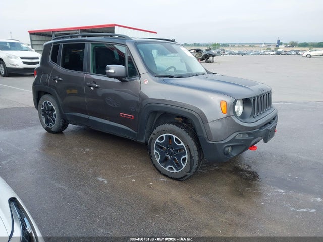 Salvage Jeep Renegade Image