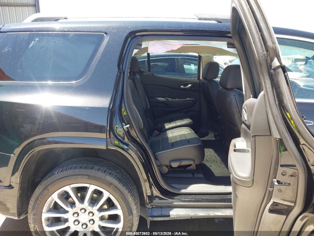 GMC Acadia Awd Denali