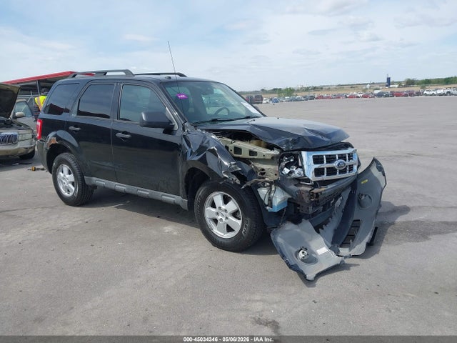 Salvage Ford Escape Image