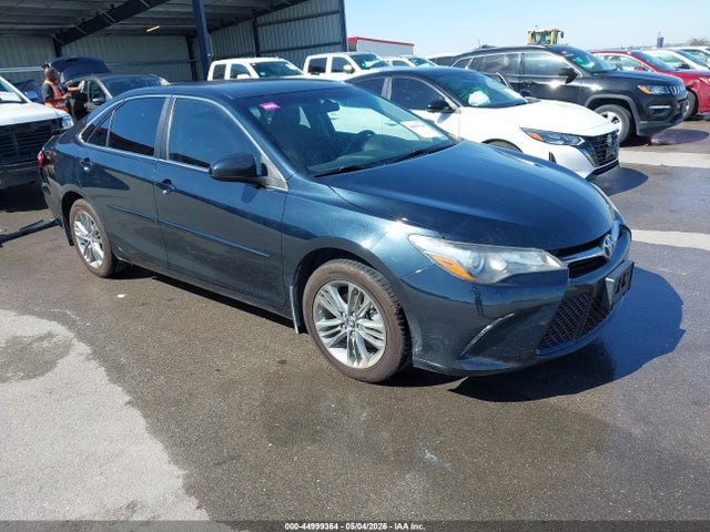 Salvage Toyota Camry Image