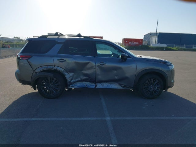 Nissan Pathfinder Sl