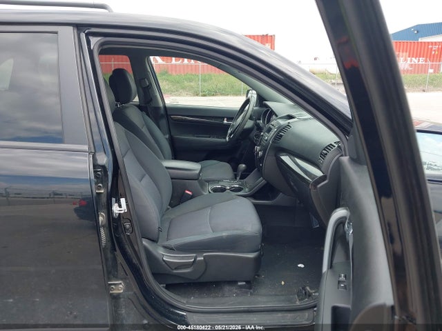Kia Sorento Lx V6