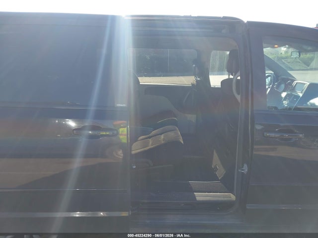 Dodge Grand Caravan