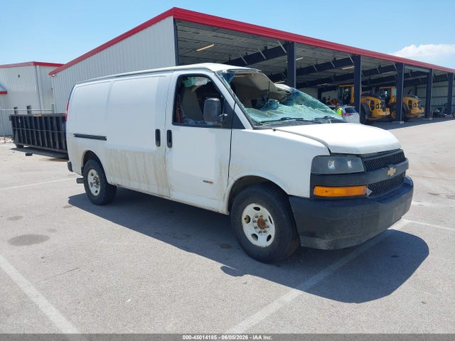Salvage Chevrolet Express Image