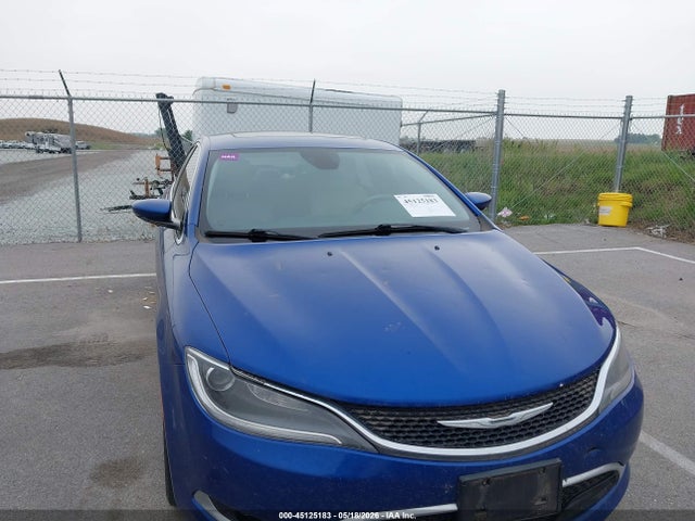 Chrysler 200 C