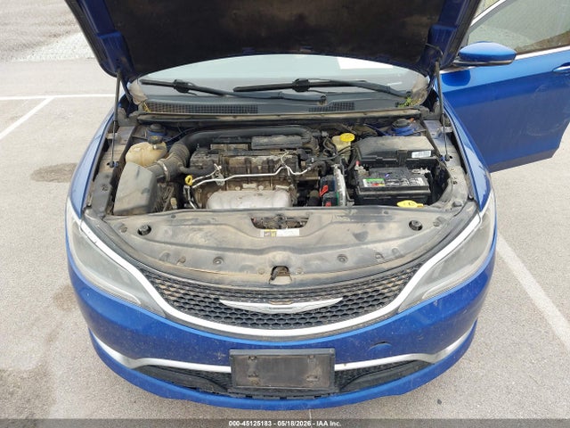 Chrysler 200 C