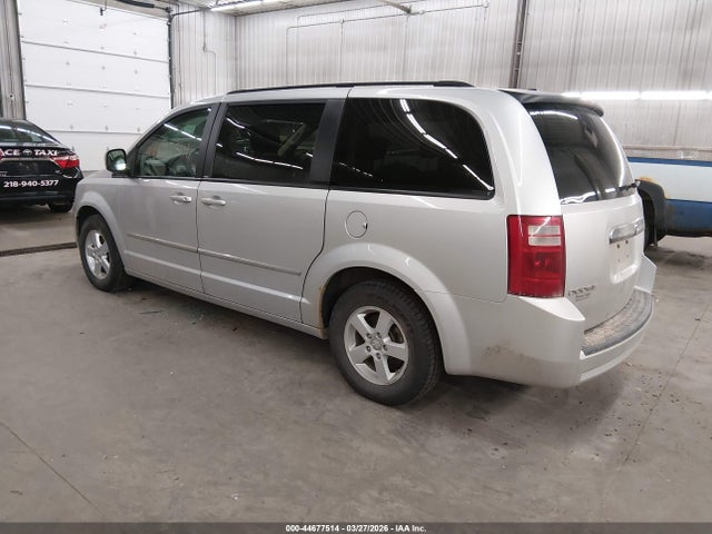 Dodge Grand Caravan Sxt