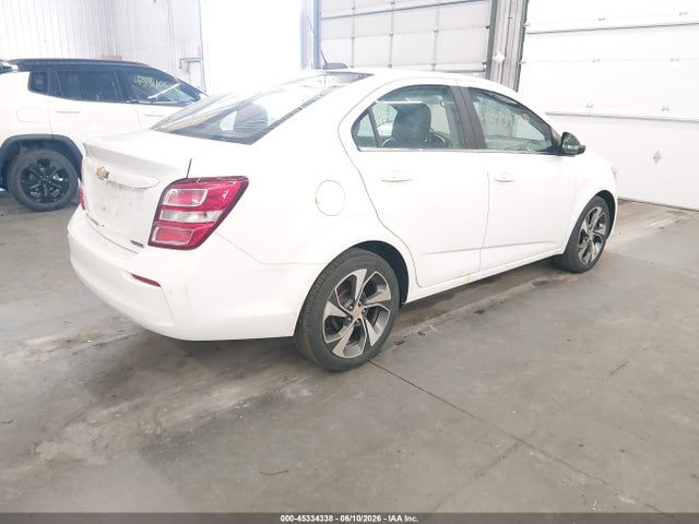 Chevrolet Sonic Premier Auto