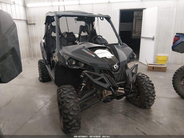 Salvage Can-Am Maverick Image