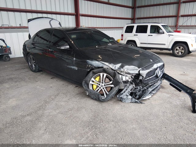 Salvage Mercedes-Benz E-Class Image