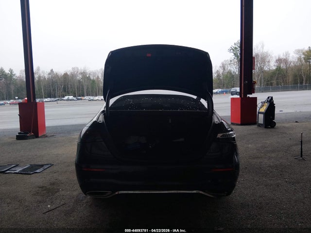 Mercedes-Benz E-Class 4matic