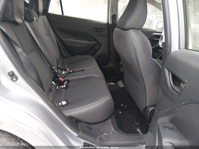 Subaru Impreza Base 5-door