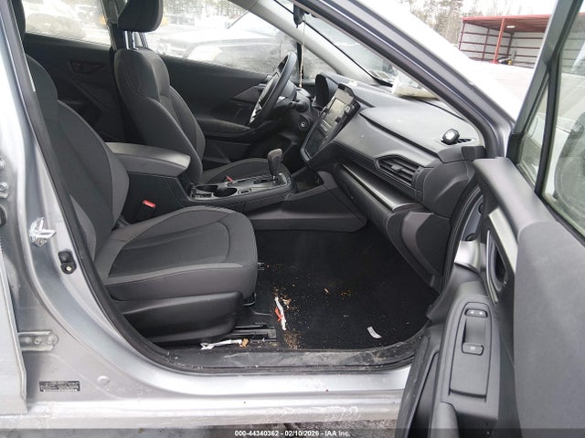 Subaru Impreza Base 5-door