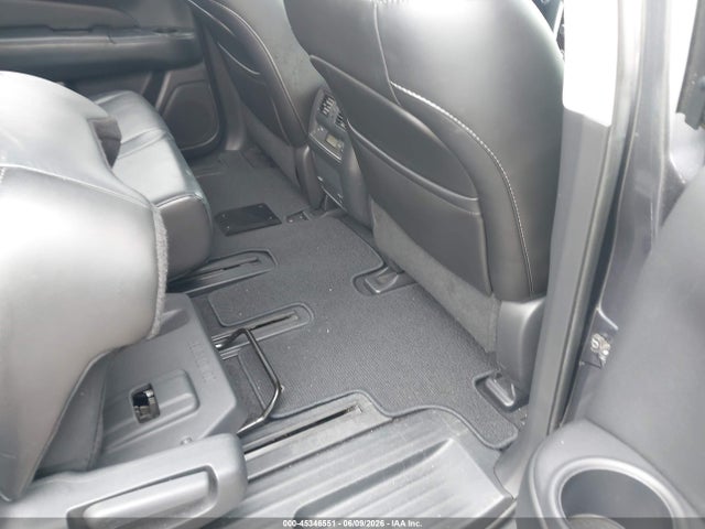 Nissan Pathfinder Sl
