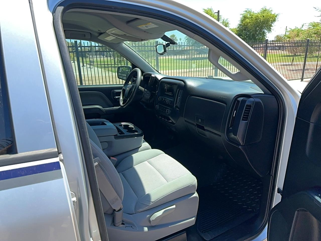 Chevrolet Silverado C1500