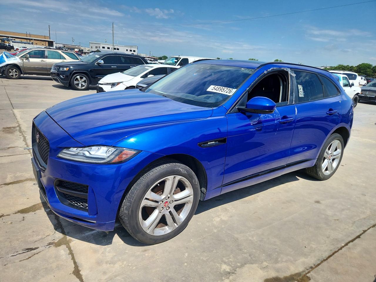 Salvage Jaguar F-PACE Image