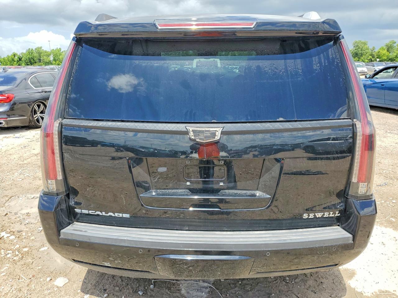 Cadillac Escalade Luxury