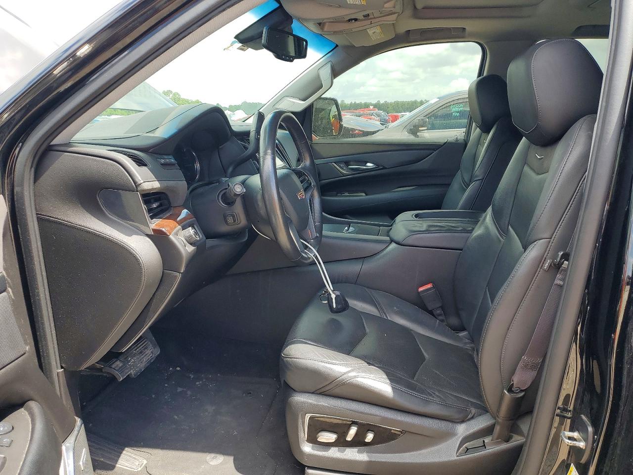 Cadillac Escalade Luxury