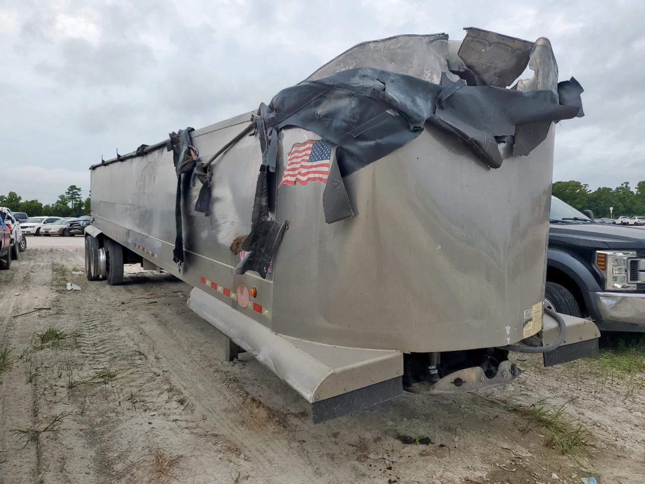 Salvage Vantage Trailer Image