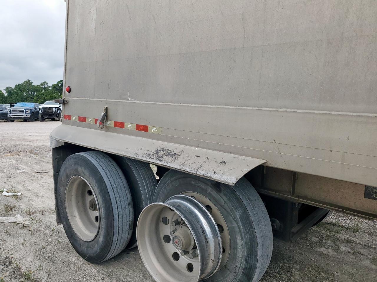 Vantage Trailer
