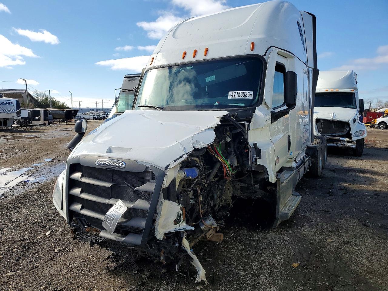 Freightliner Cascadia 126
