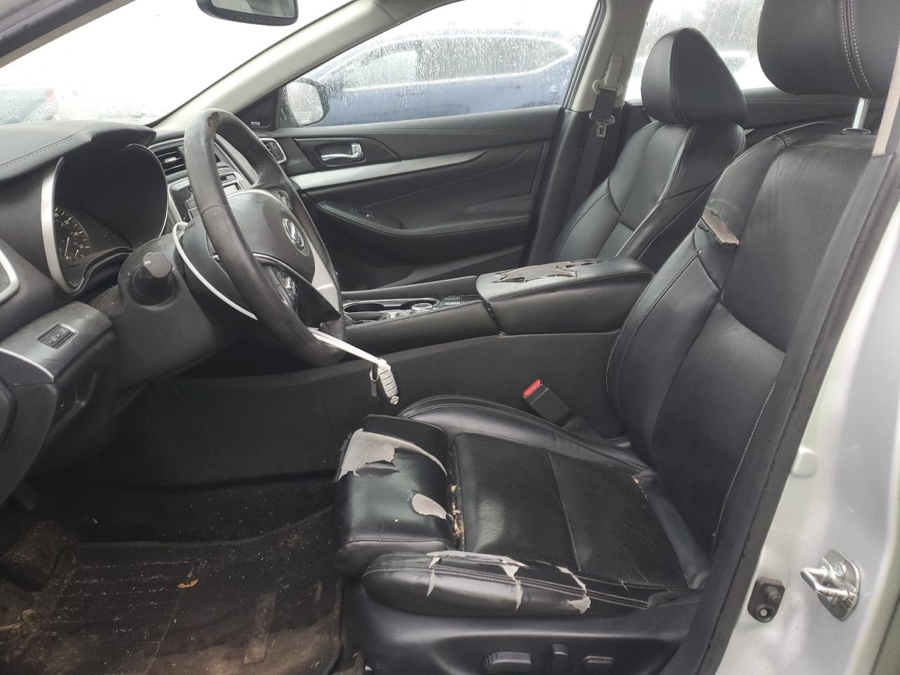 Nissan Maxima 3.5s