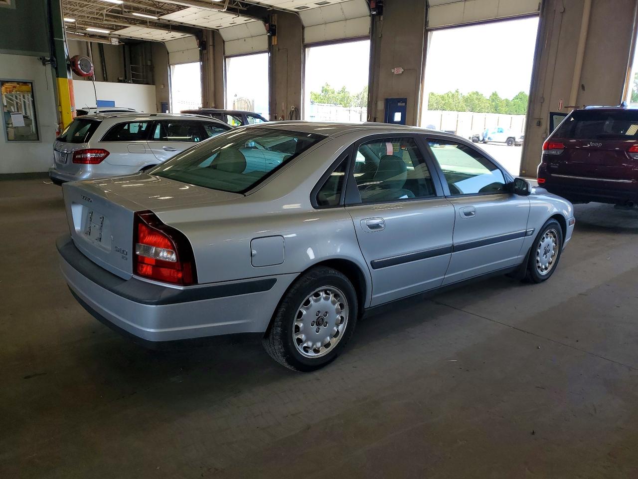 Volvo S80