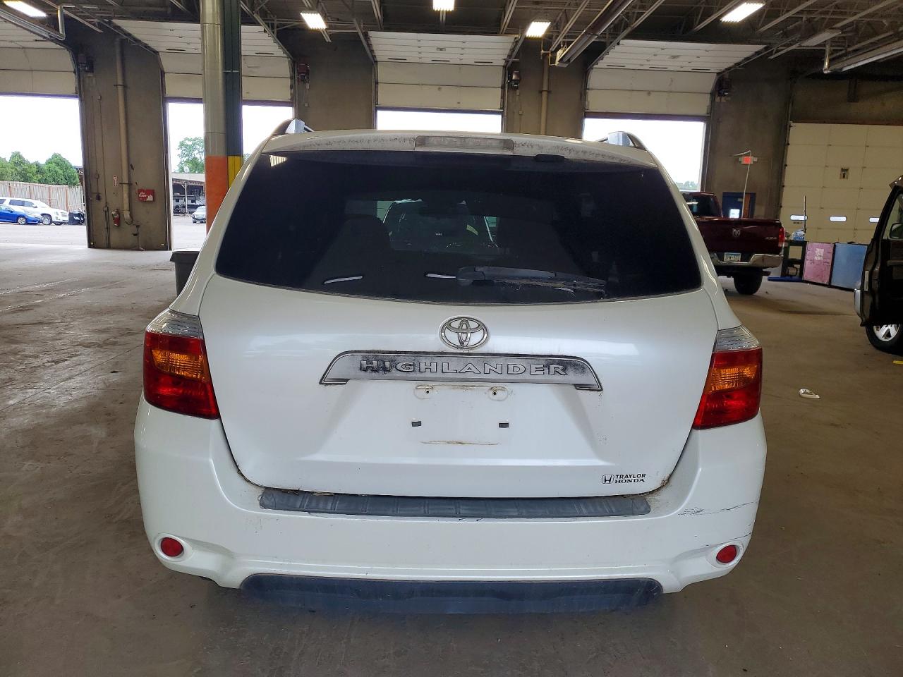 Toyota Highlander Base