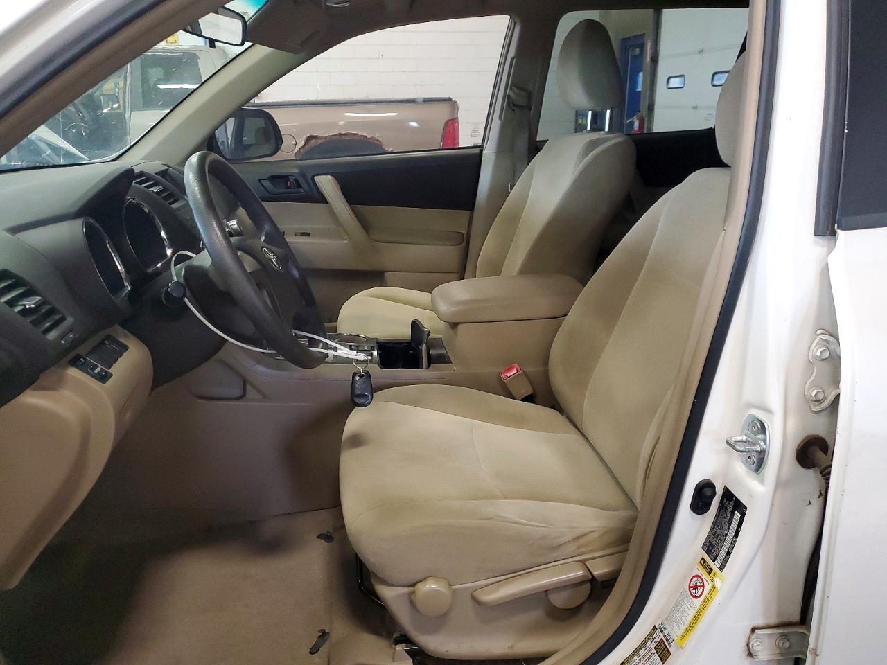 Toyota Highlander Base