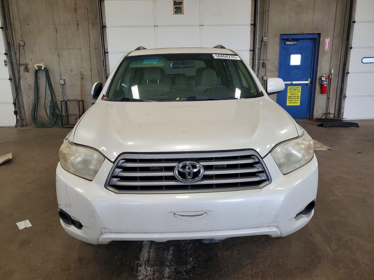 Toyota Highlander Base