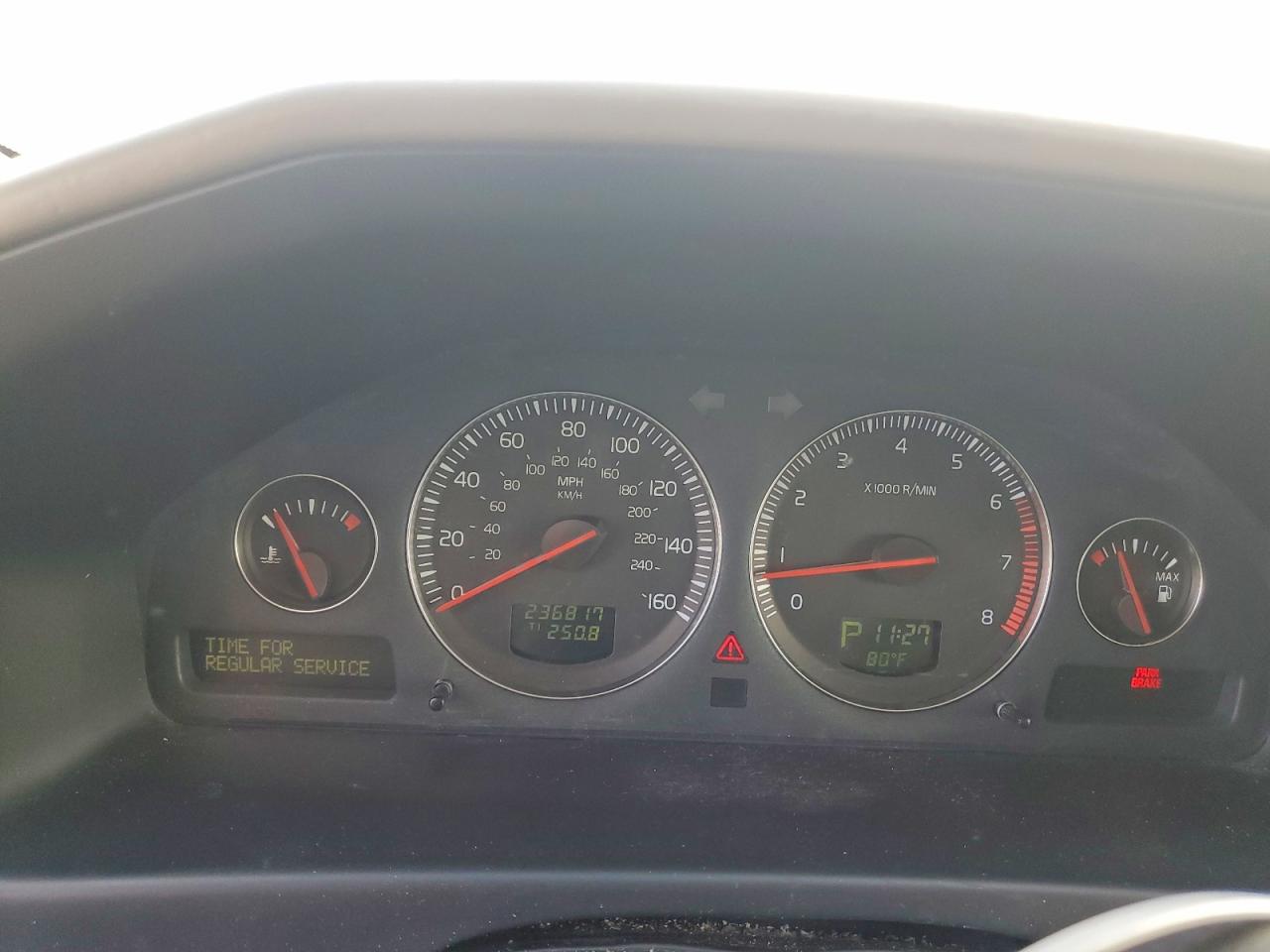 Volvo XC70