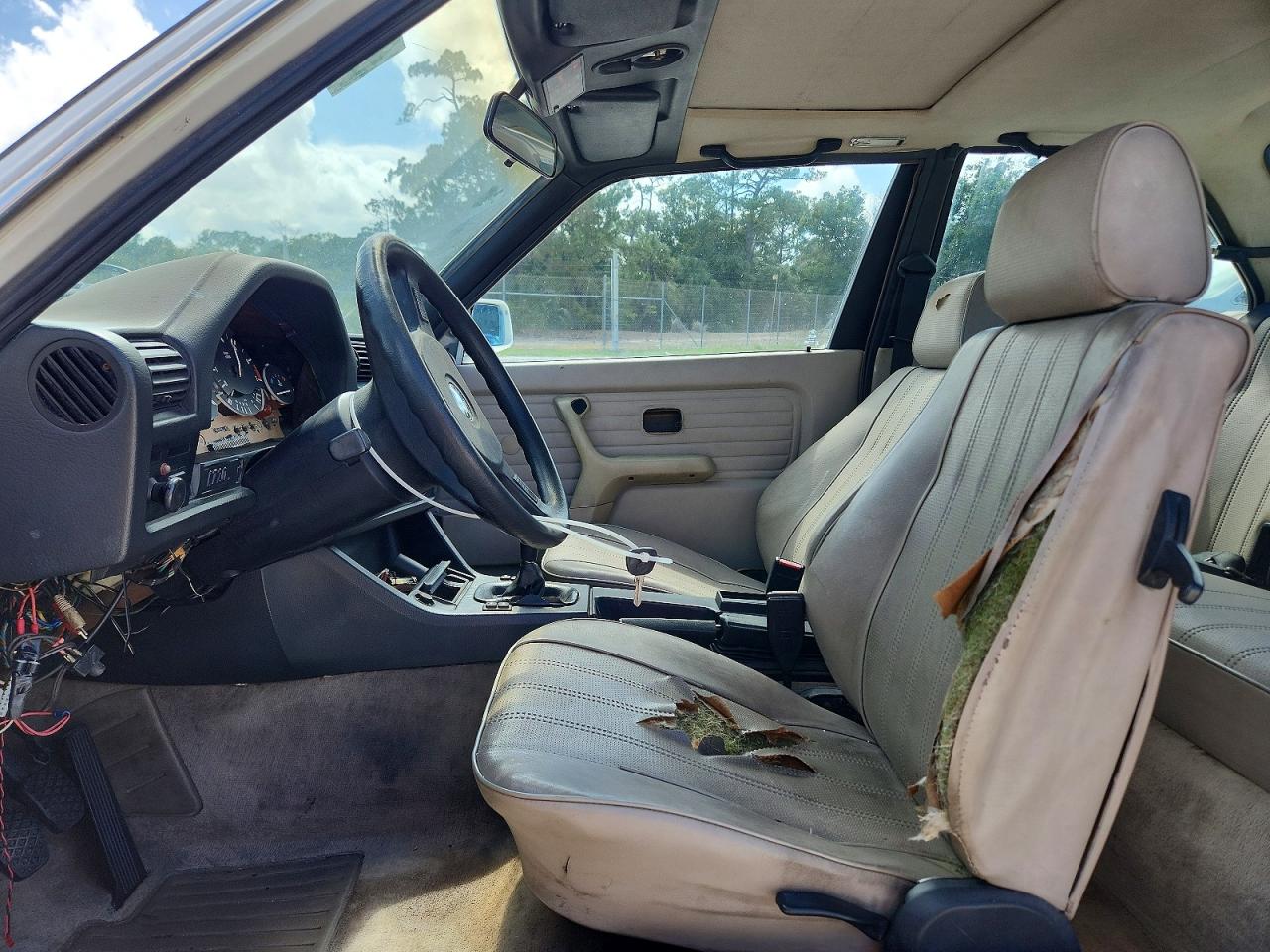 BMW 3 Series I