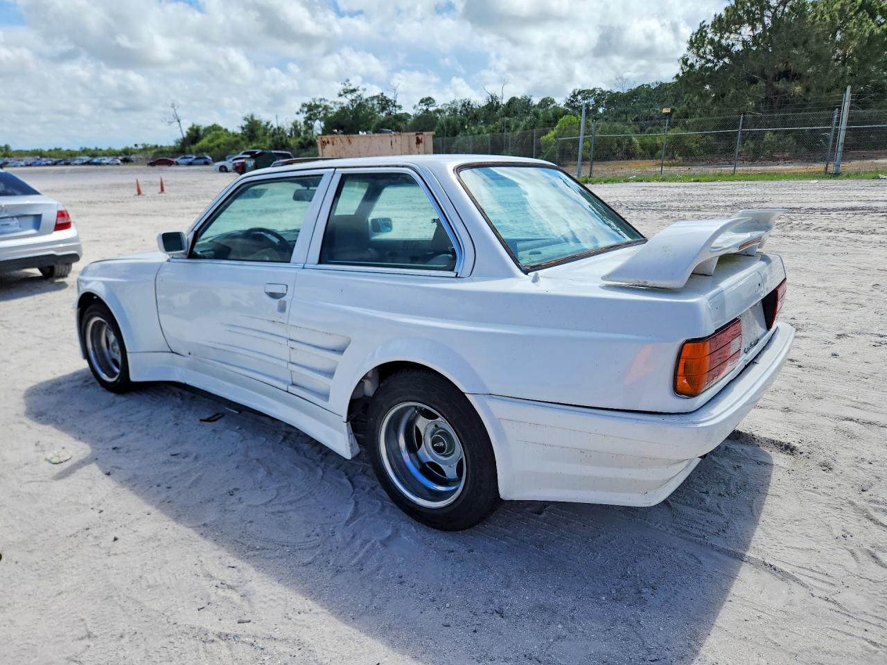 BMW 3 Series I