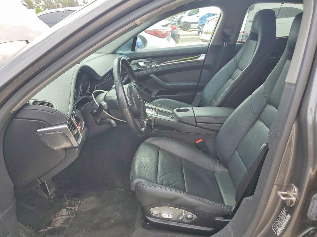 Porsche Panamera 2