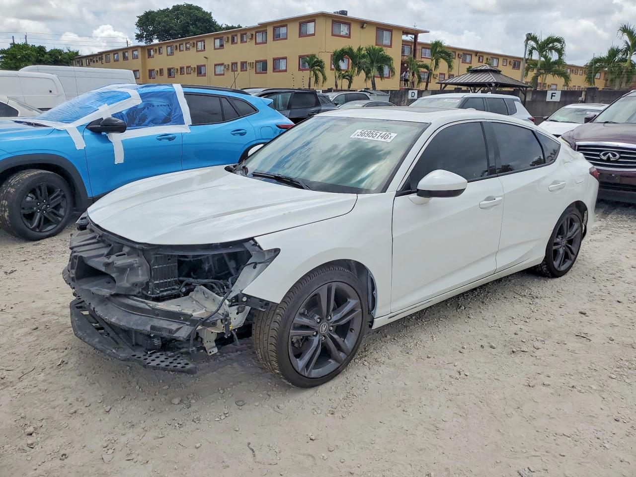Salvage Acura Integra Image