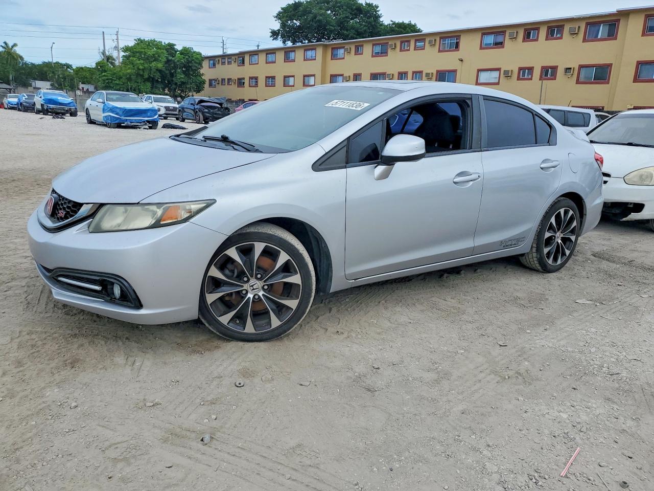 Salvage Honda Civic Image