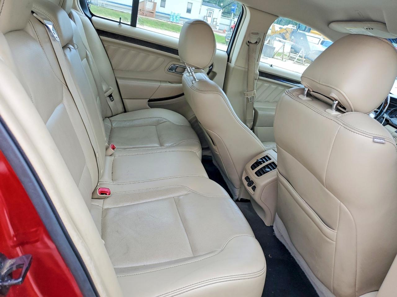 Ford Taurus Limited