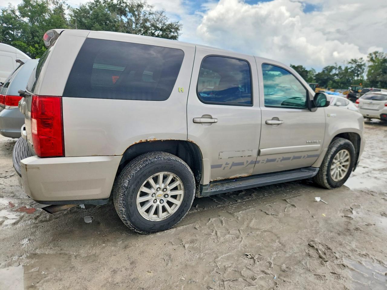 Chevrolet Tahoe Hybrid