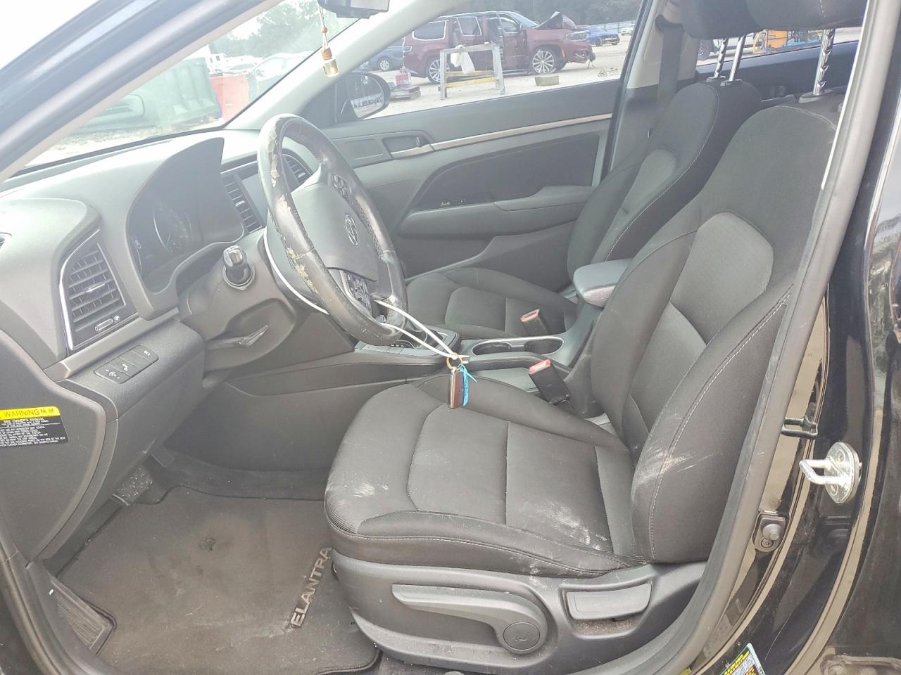 Hyundai ELANTRA Value Edition