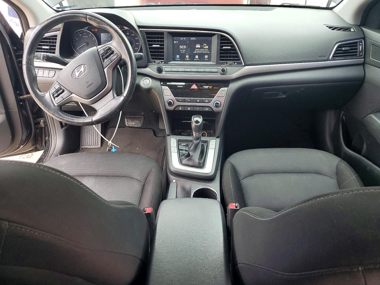 Hyundai ELANTRA Value Edition