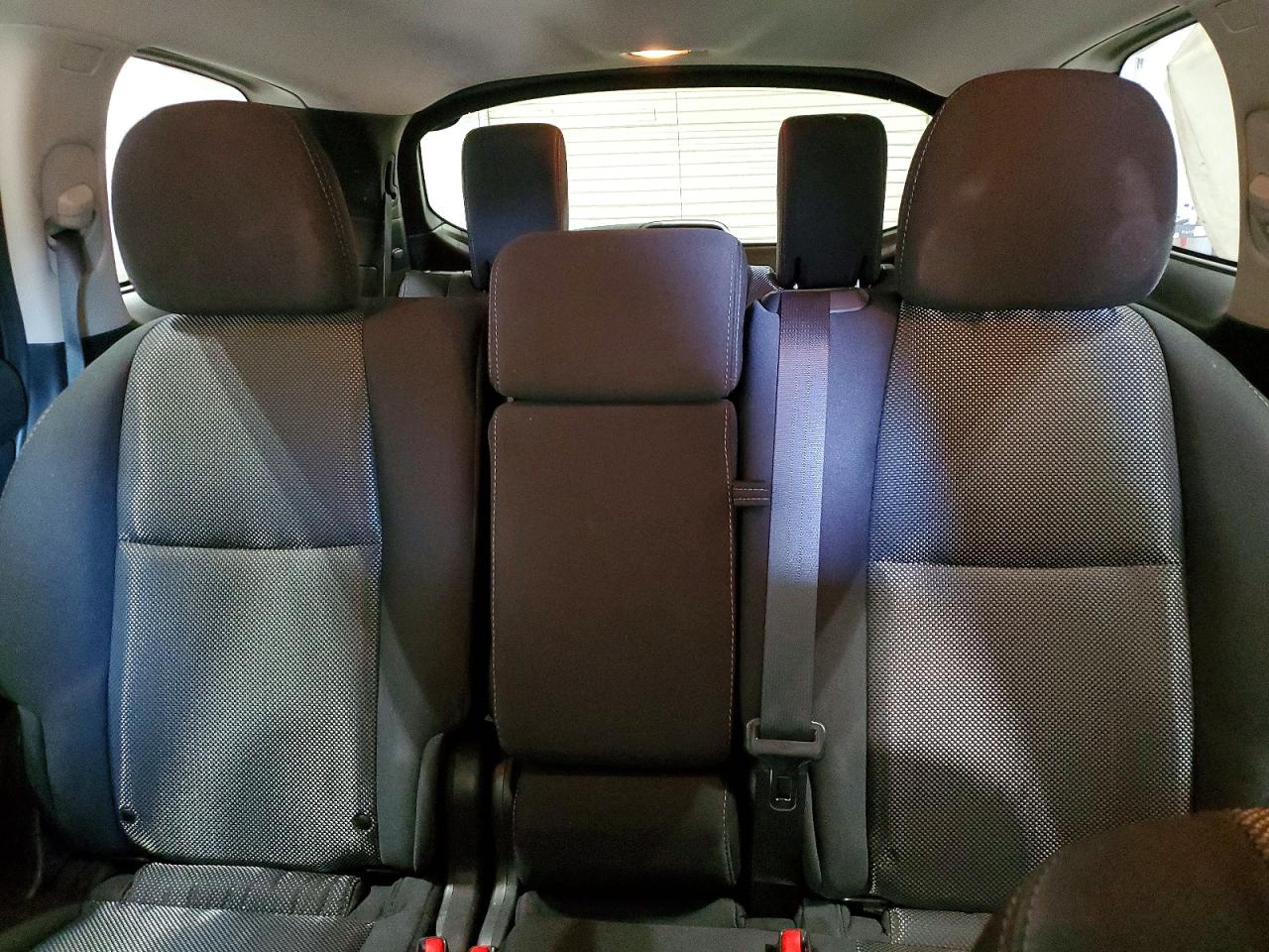 Nissan Pathfinder S