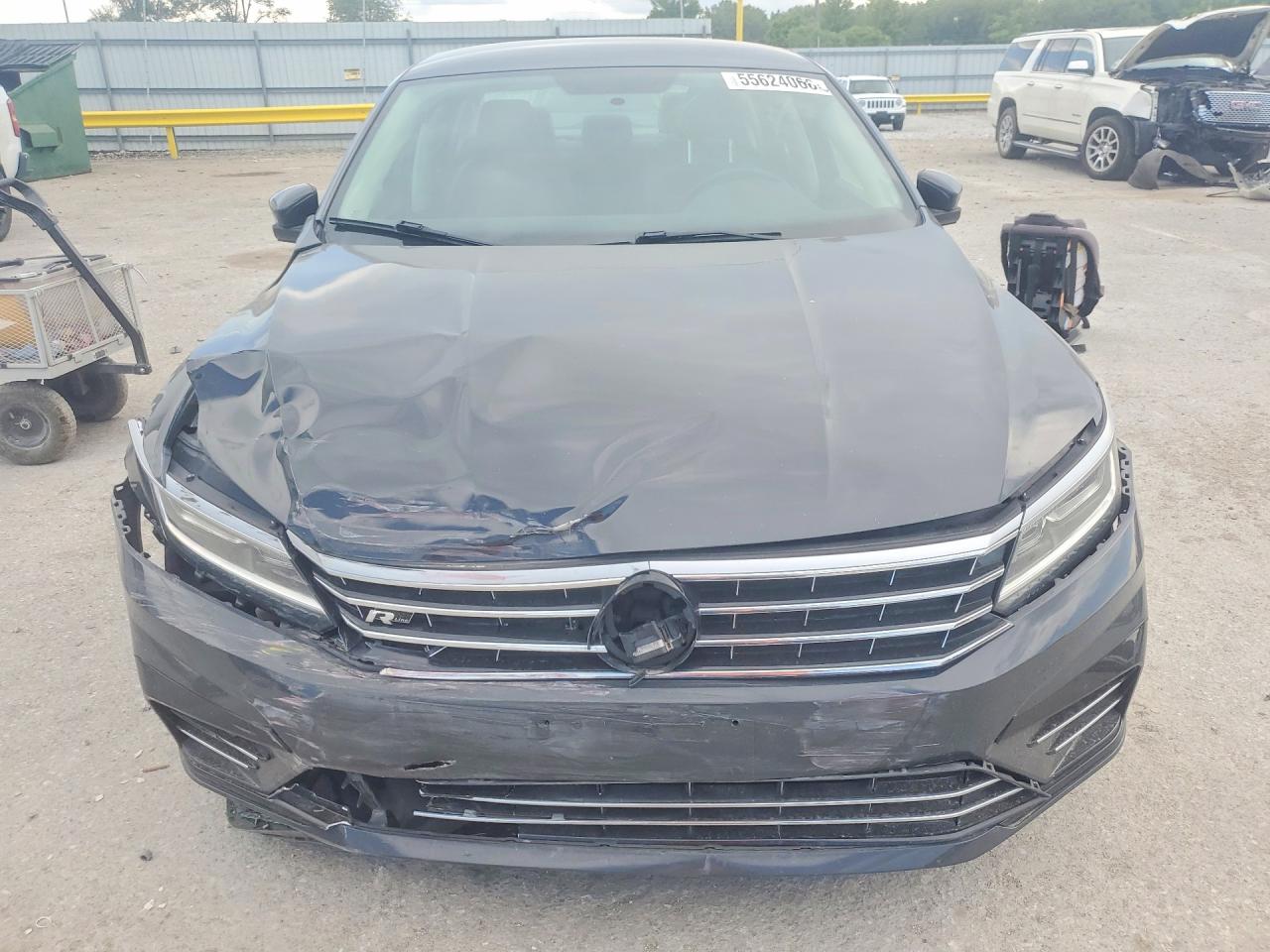 Volkswagen Passat R-line